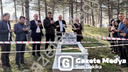 Hisarcık’ta Eğitimcilerden Duygulandıran Vefa: İsmail Değirmenci Kabri Başında Anıldı