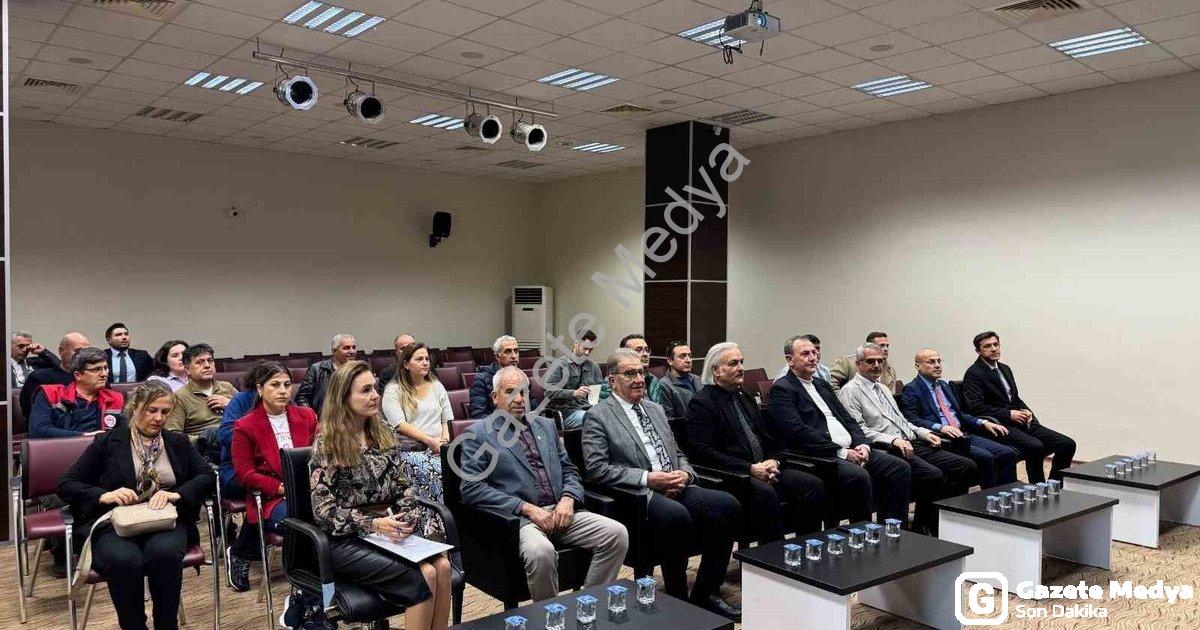 "Söke'de Tarımsal Kalkınma Hamlesi: Sera OSB Süreci Masaya Yatırıldı" başlıklı haber için fotorealis