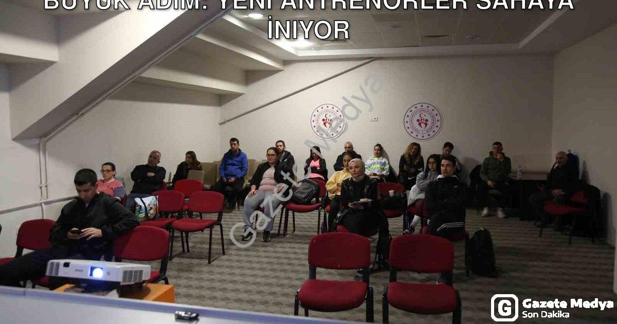 "Muğla'da Masa Tenisinin Yarınları İçin Büyük Adım: Yeni Antrenörler Sahaya İniyor" başlıklı haber i