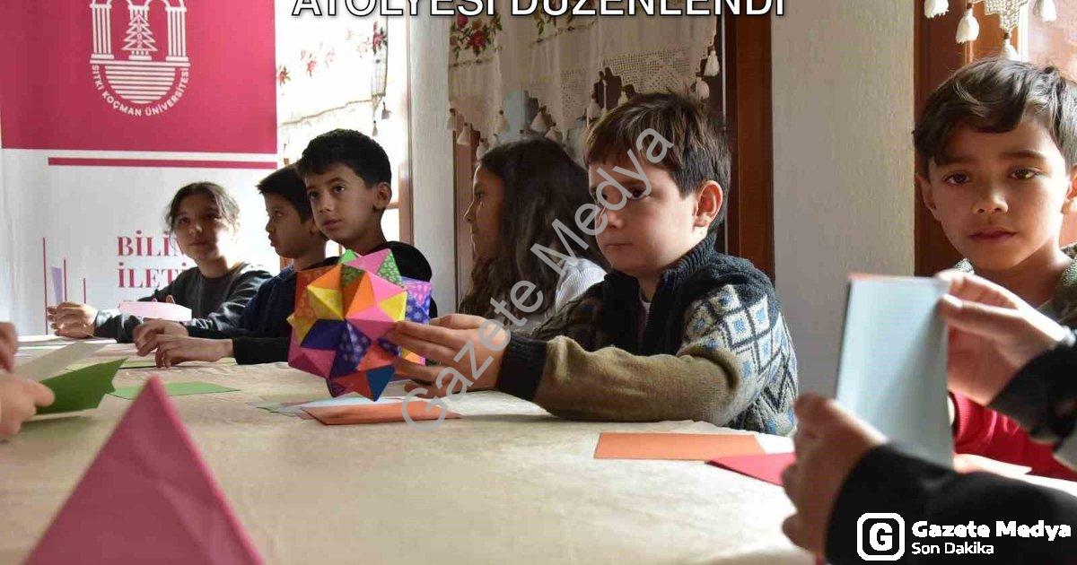"MSKÜ'de Çocuklar İçin Origami ve Geometri Atölyesi Düzenlendi" başlıklı haber için fotorealistik, p