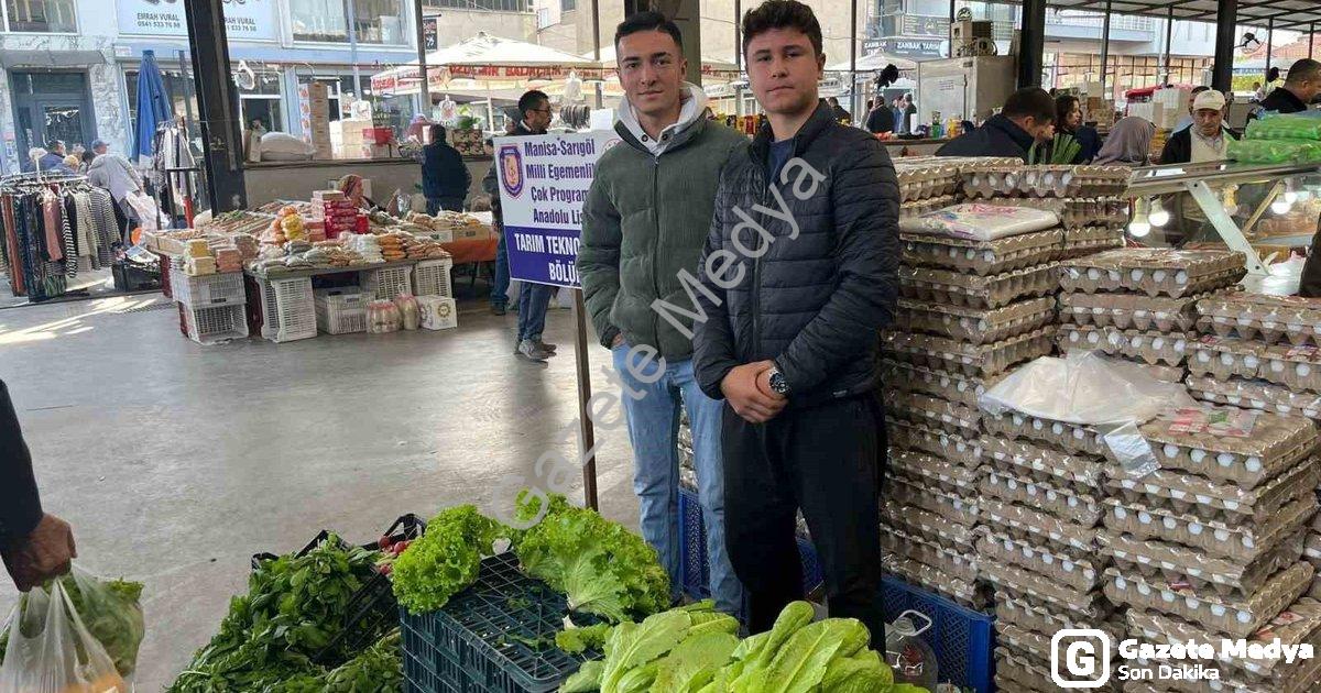 "Lise Öğrencileri Tarladan Pazara Üretiyor: Okul Bütçesine Dev Katkı" başlıklı haber için fotorealis