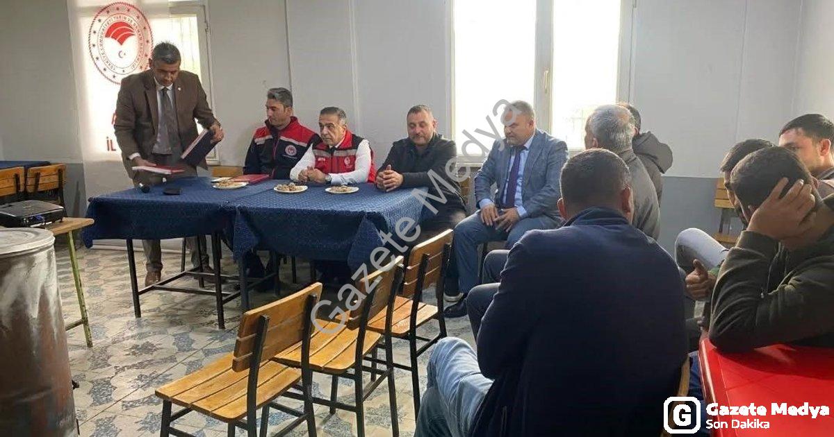 "Aydın'da Tarımın Geleceği İçin Dev Adım: Üreticilerle Sahada Birebir Temas" başlıklı haber için fot